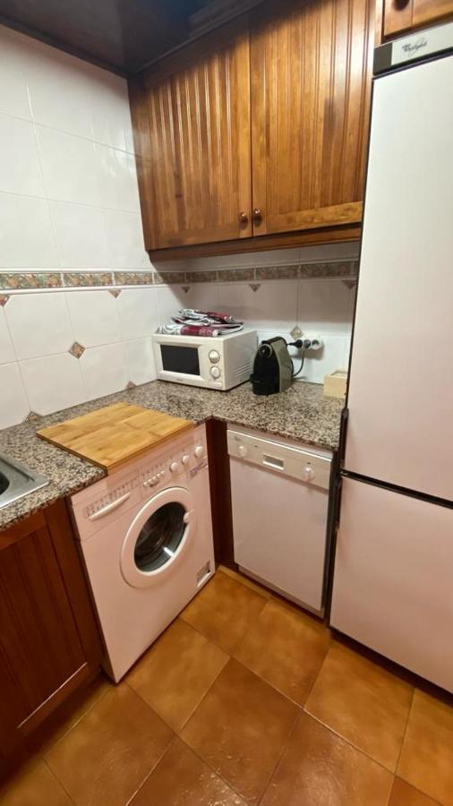 Apartamentos Nogueret Бенаске Экстерьер фото